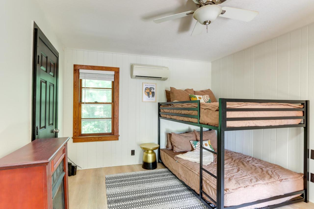 Cozy Blairsville Studio With Deck 15 Yards To Lake! Екстериор снимка